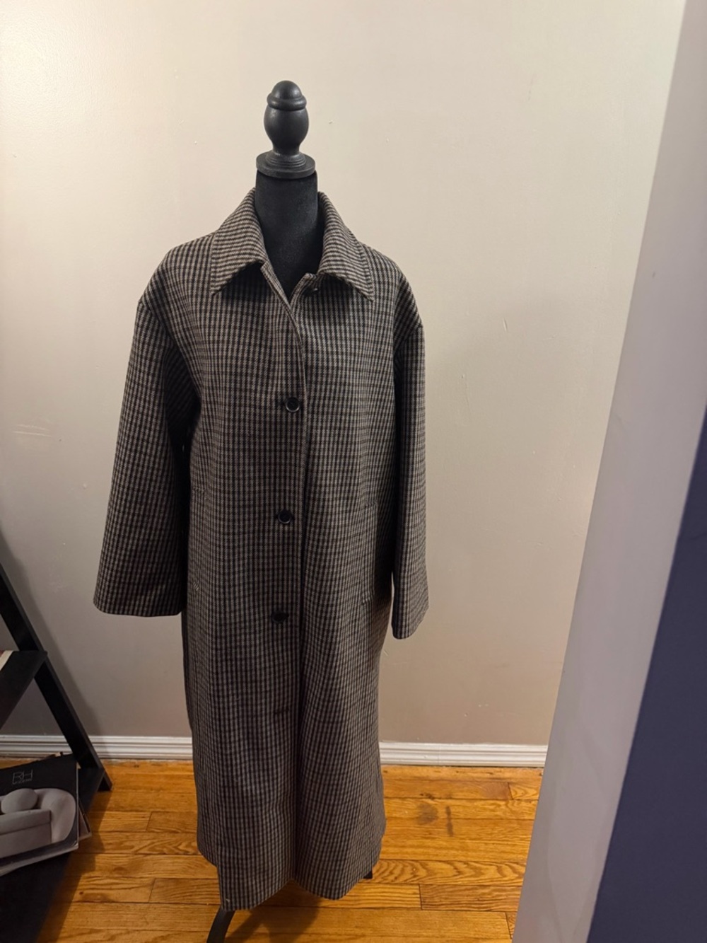 Classic Women's Houndstooth Long Coat - Black & Gray